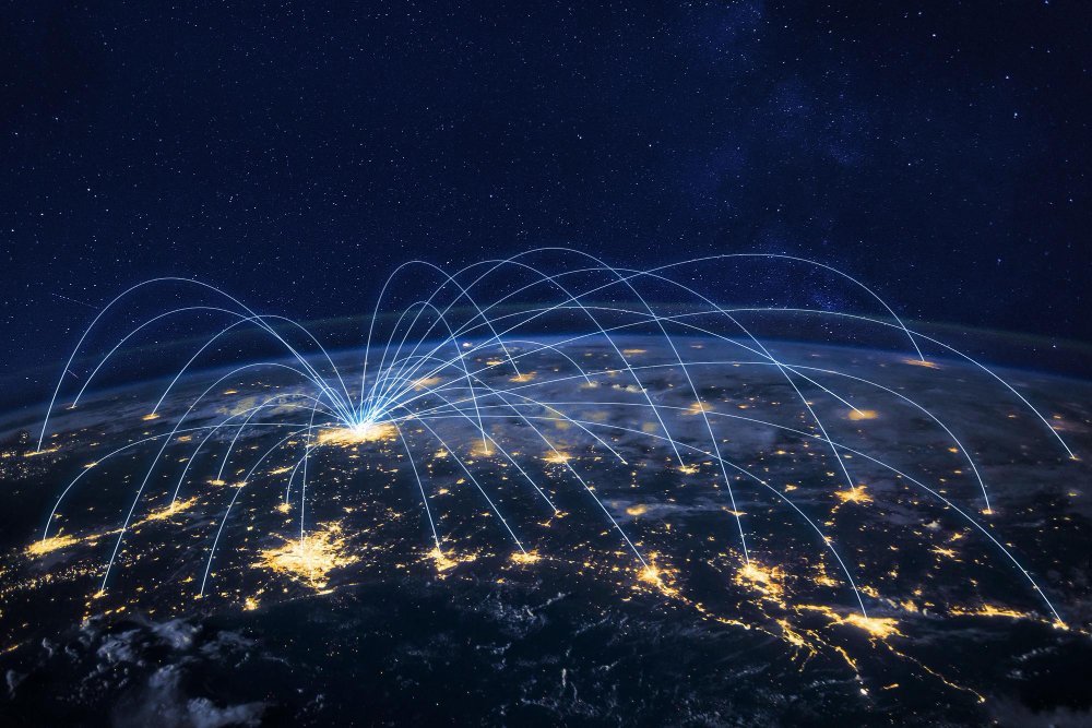 Definisi Satelit: Fungsi, Jenis, dan Manfaatnya dalam Kehidupan Modern